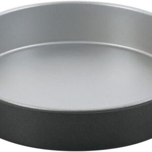 9-Inch Round Cake Pan, Chef's Classic Nonstick Bakeware, Silver